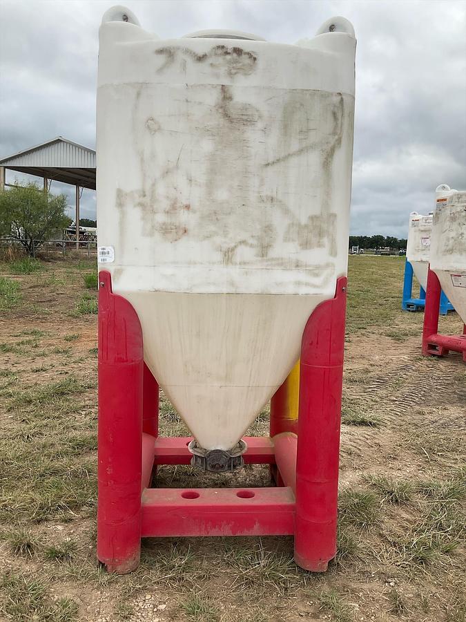 Used Snyder Flow Master Hopper