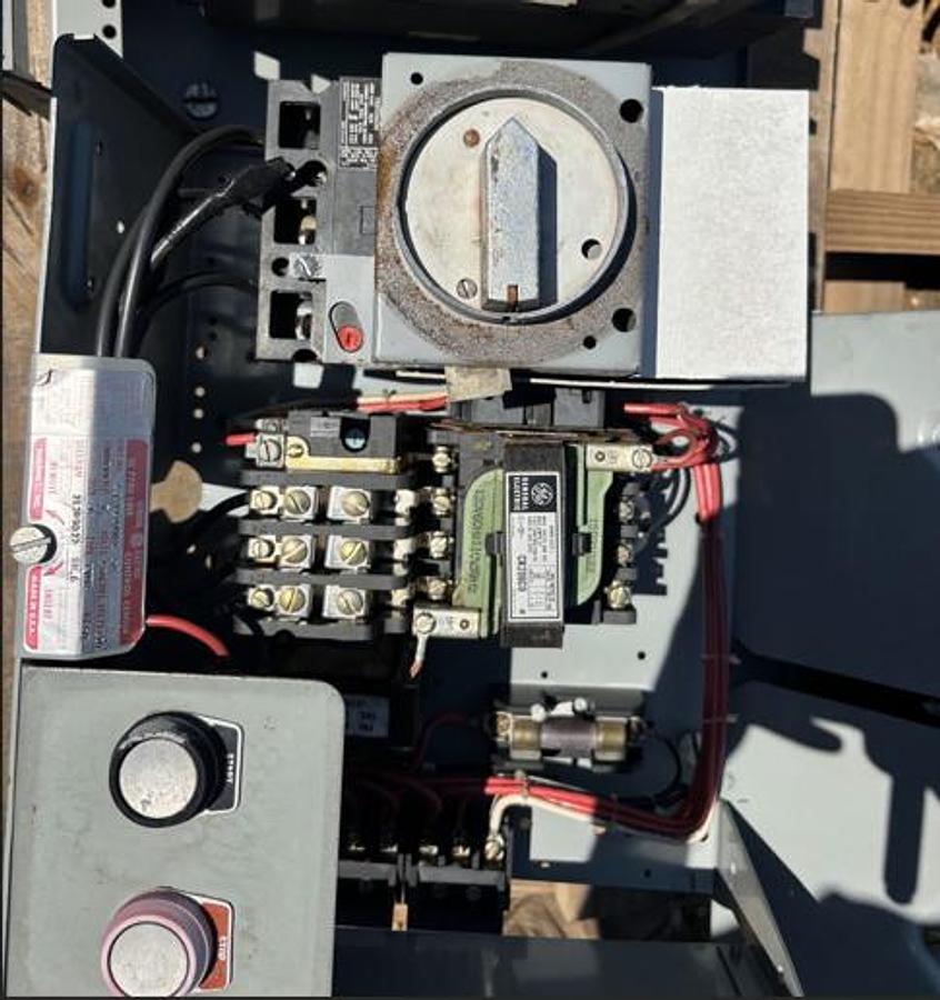 Used Main Breaker - GE Control Panel 60 HZ, 460 V, Size 1