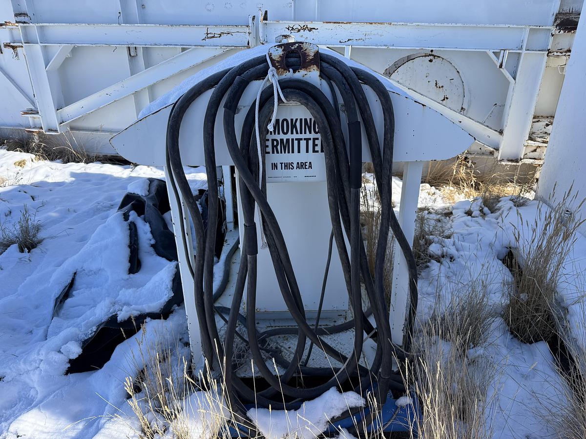 Used Transformer Switch Gear for Man Camps Rig #323