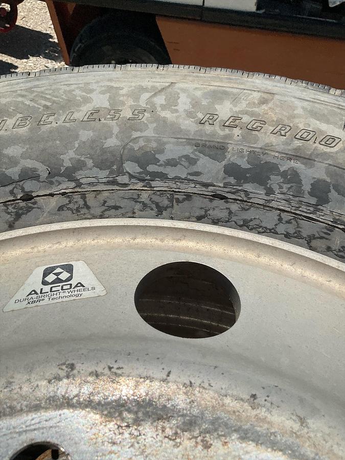 Used Firestone F5561 