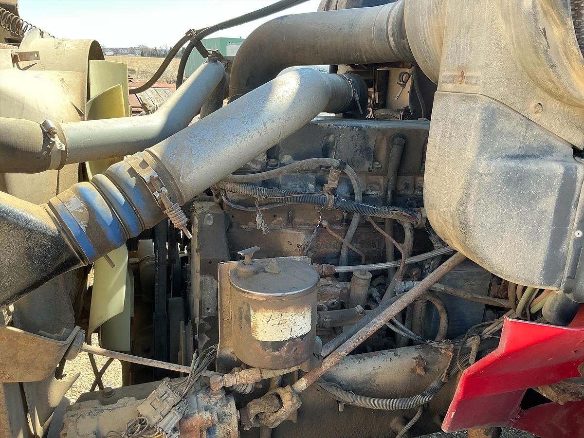 Used International Semi Winch Truck 