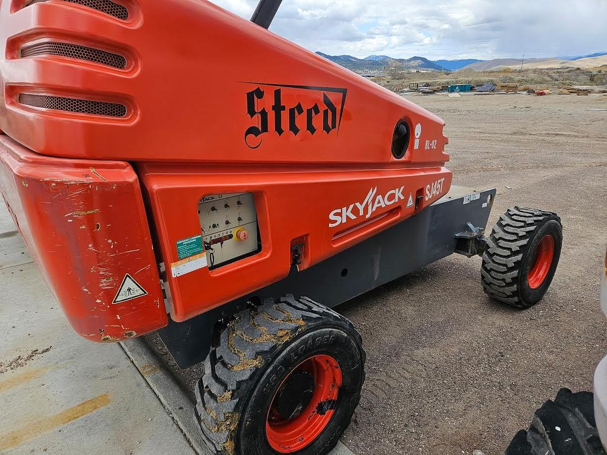 Used 2014 Skyjack SJ45T Steed Industries