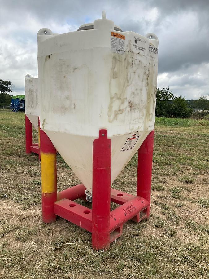 Used Snyder Flow Master Hopper