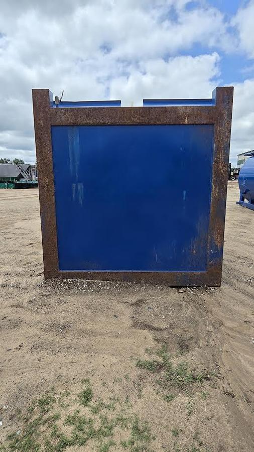 Used 425 Cu Ft Vertical Dry Friction Reducer Silo