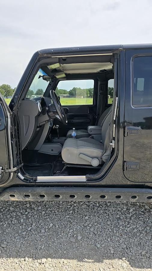 Used 2009 Jeep Wrangler Unlimited Sahara 4WD