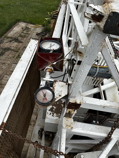 Used Walker-Neer 250-40 Surface Drilling Rig