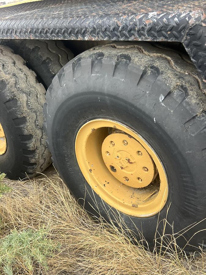 Used 1965 P H 660 TC-- 60 ton crane truck