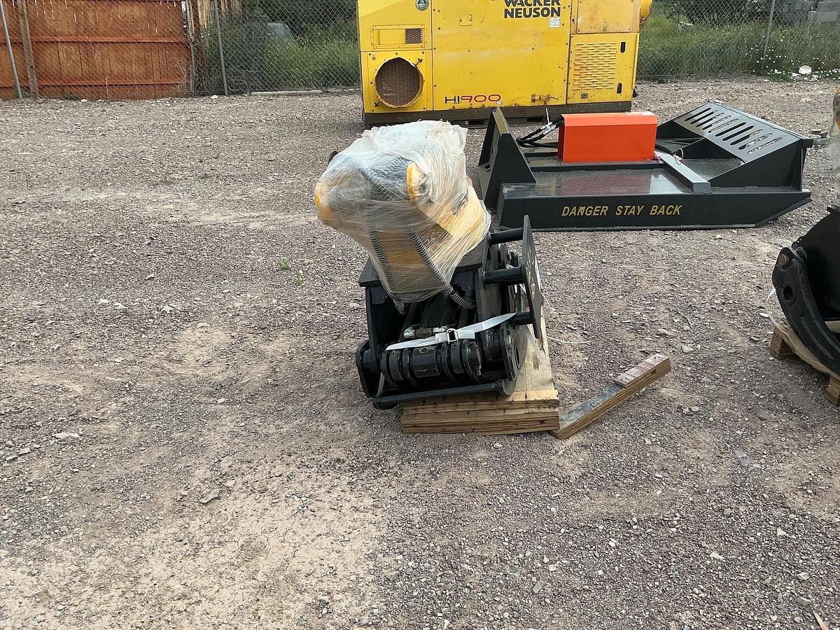 Used 2026 LYALS ALSERG60 32 in Excavator Grapple (Unused)