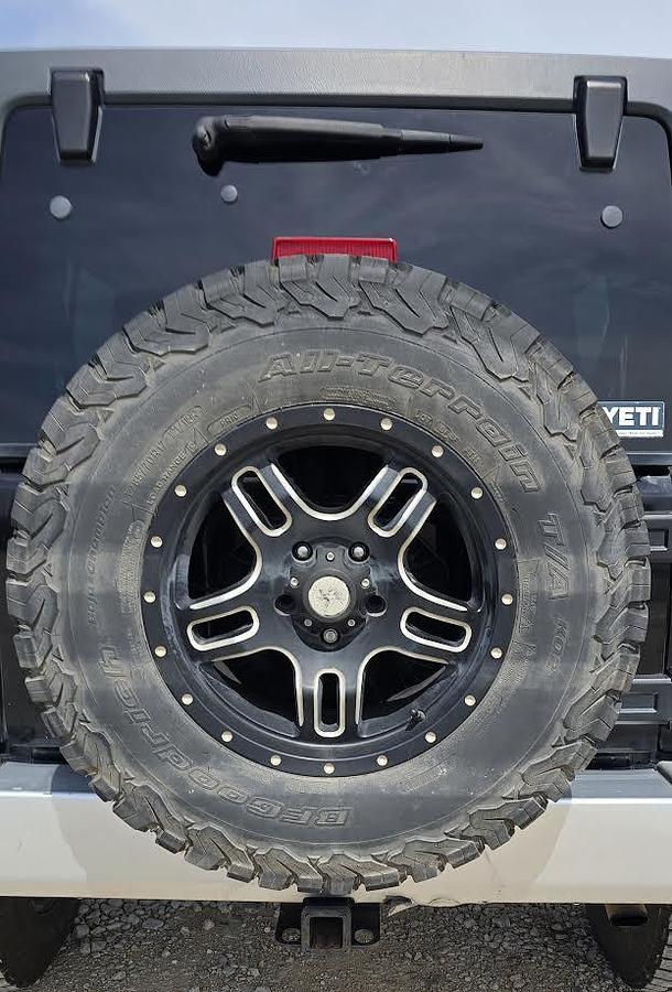 Used 2009 Jeep Wrangler Unlimited Sahara 4WD