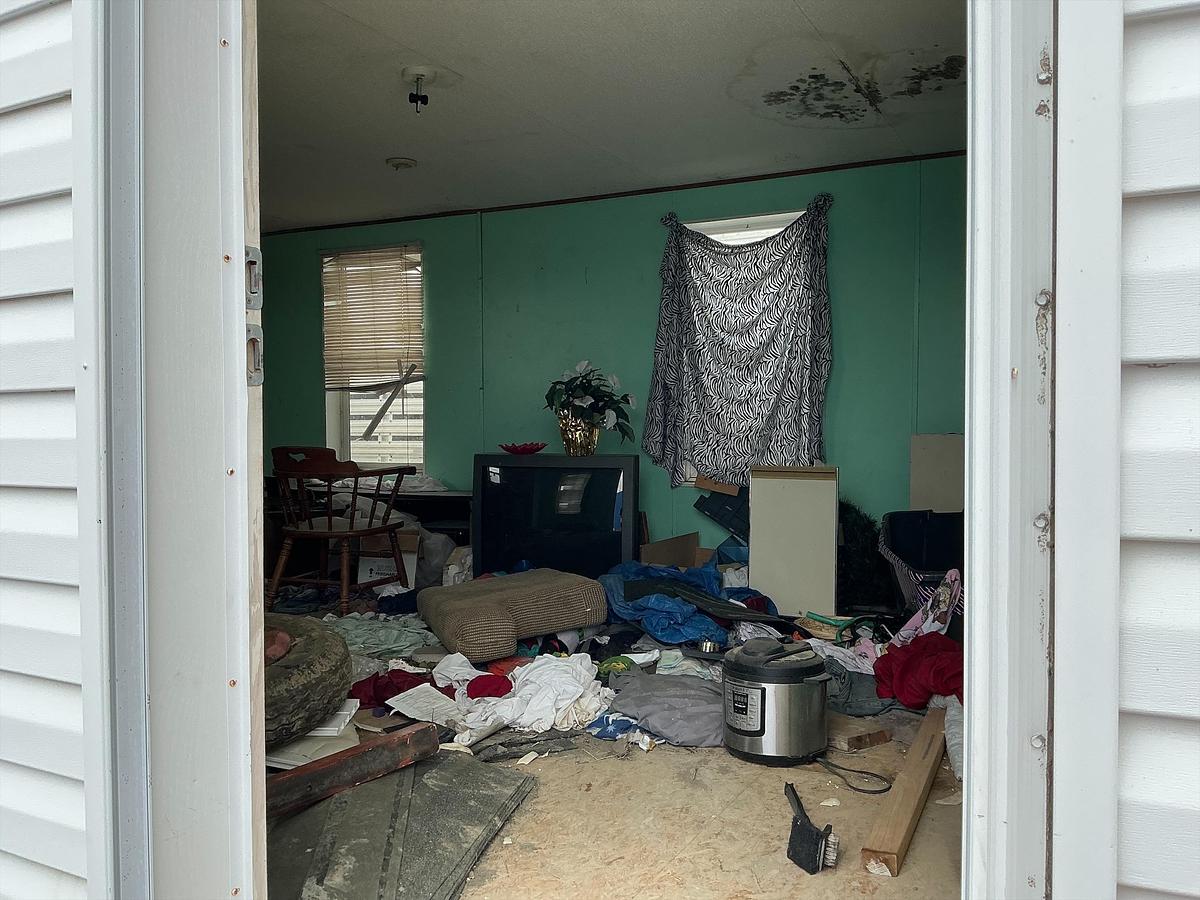 Used Crew House (Mobile Home)