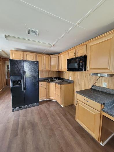 Used Man Camp Skidded