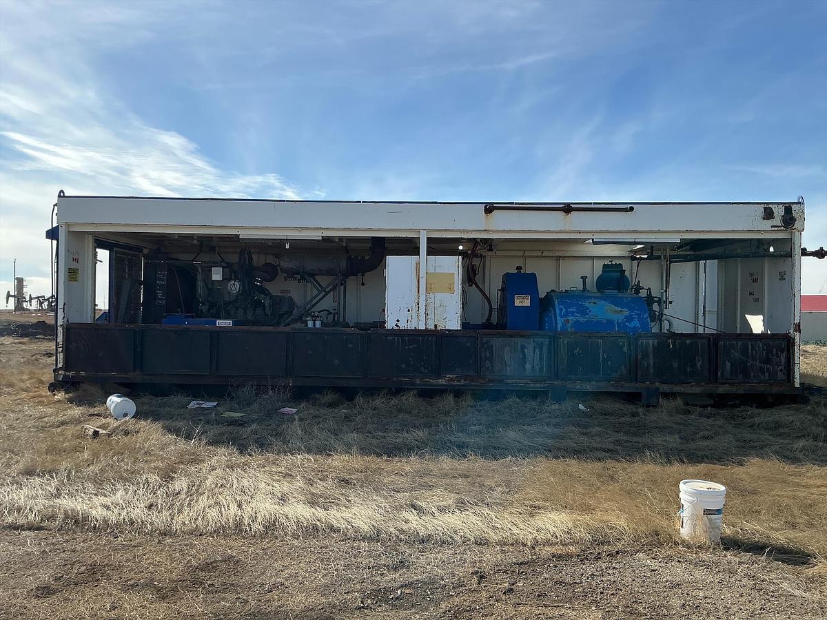 Used Mud Pump Skid Building, DDC Diesel Engine, RS-F1000 Pump