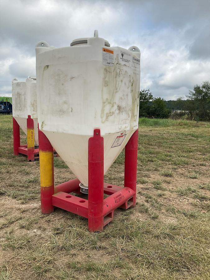 Used Snyder Flow Master Hopper 