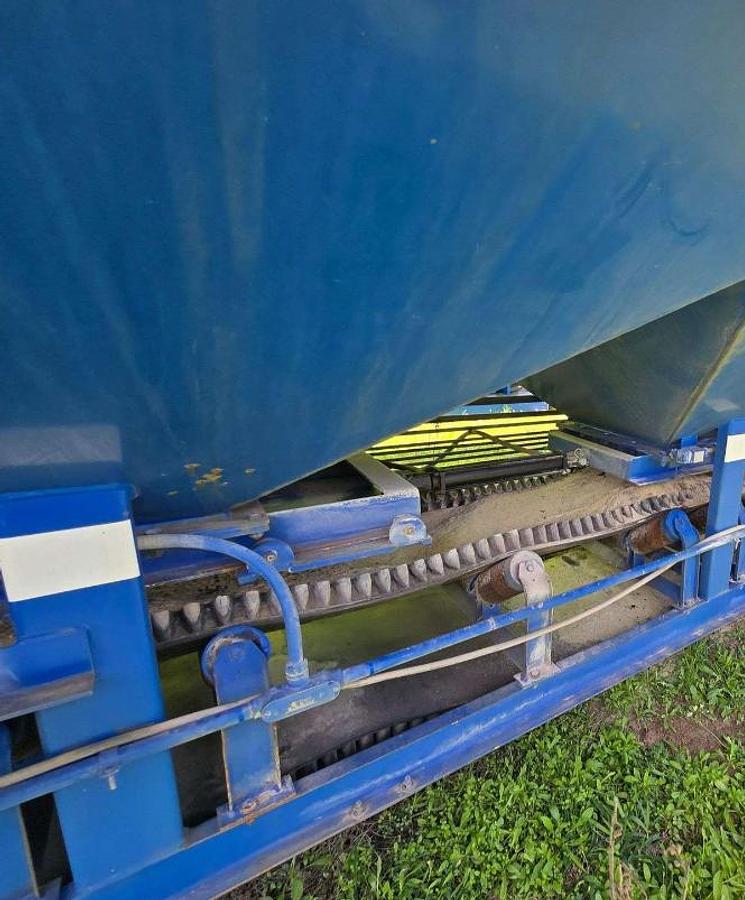 Used 2012 APPCO FS-40 T/A SAND HOG TRAILER