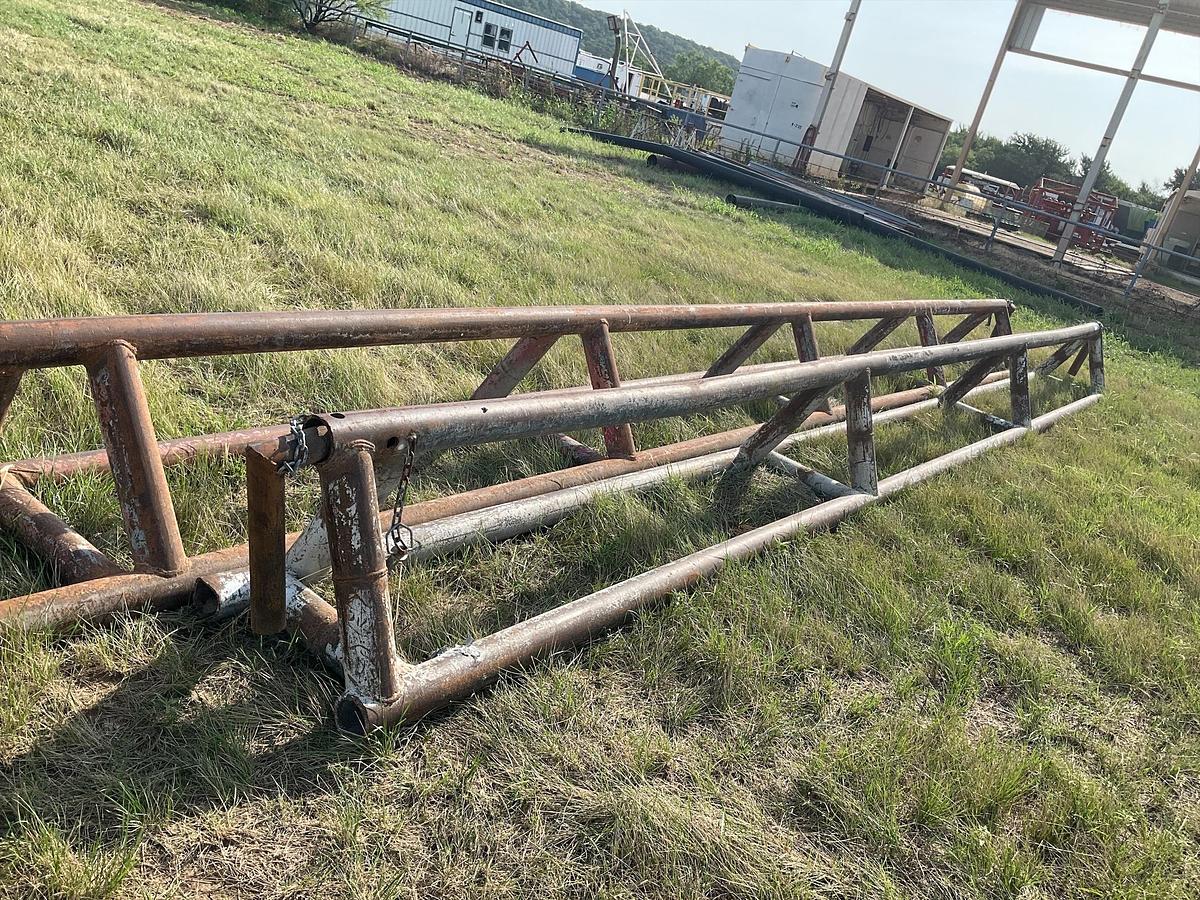 Used Pipe Racks – Set of 2