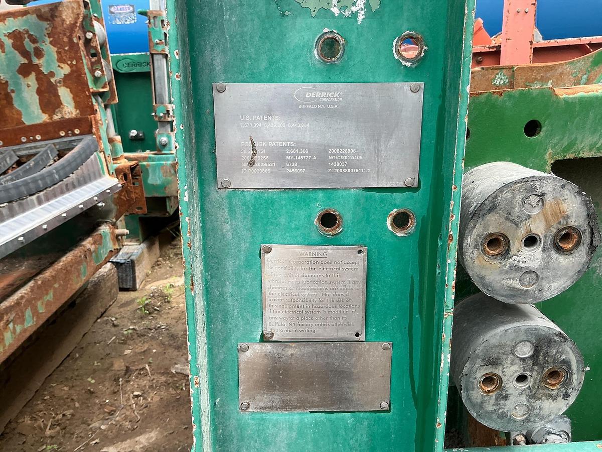 Used Derrick Shaker