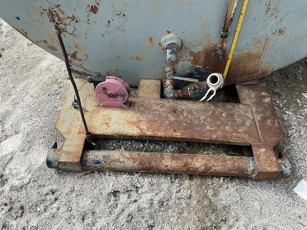 Used Welded Steel 10,000 Gallon Diesel Fuel Tank