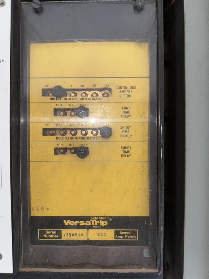 Used General Electric 1600 amp