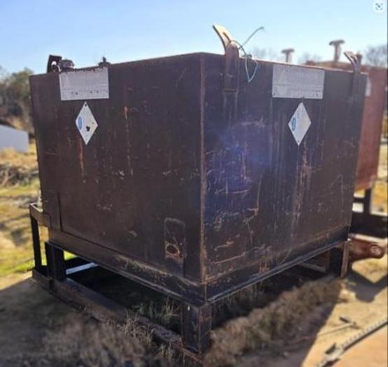 Used 4 Compartment 1,000 Gallon Skidded Lube Tank