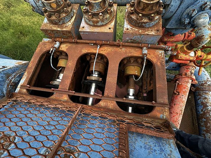 Used GARDNER DENVER PZ9 Mud Pump