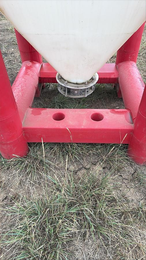 Used Snyder Flow Master Hopper