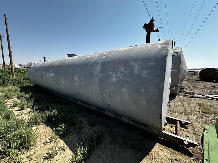 Used Skidded Fuel Tank 12,000 gallon