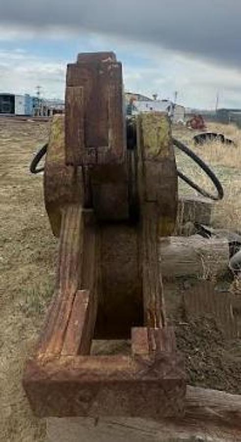 Used TOFT 280R Rotating Shear Attachment