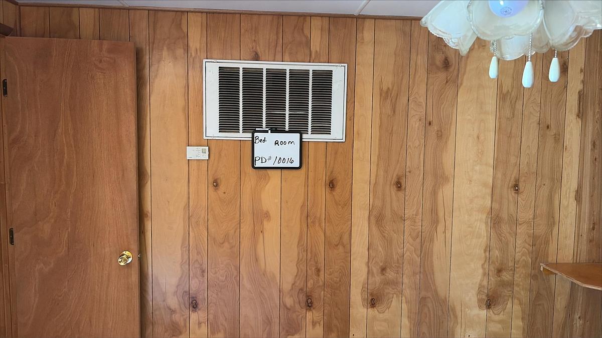 Used Crew House, Man Camp