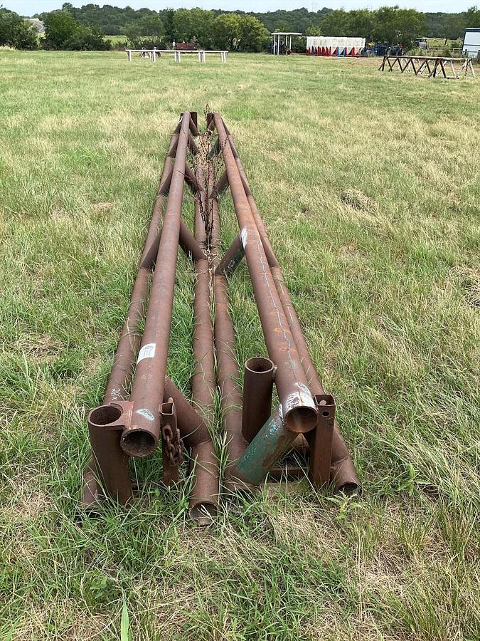 Used Pipe Racks – Set of 2