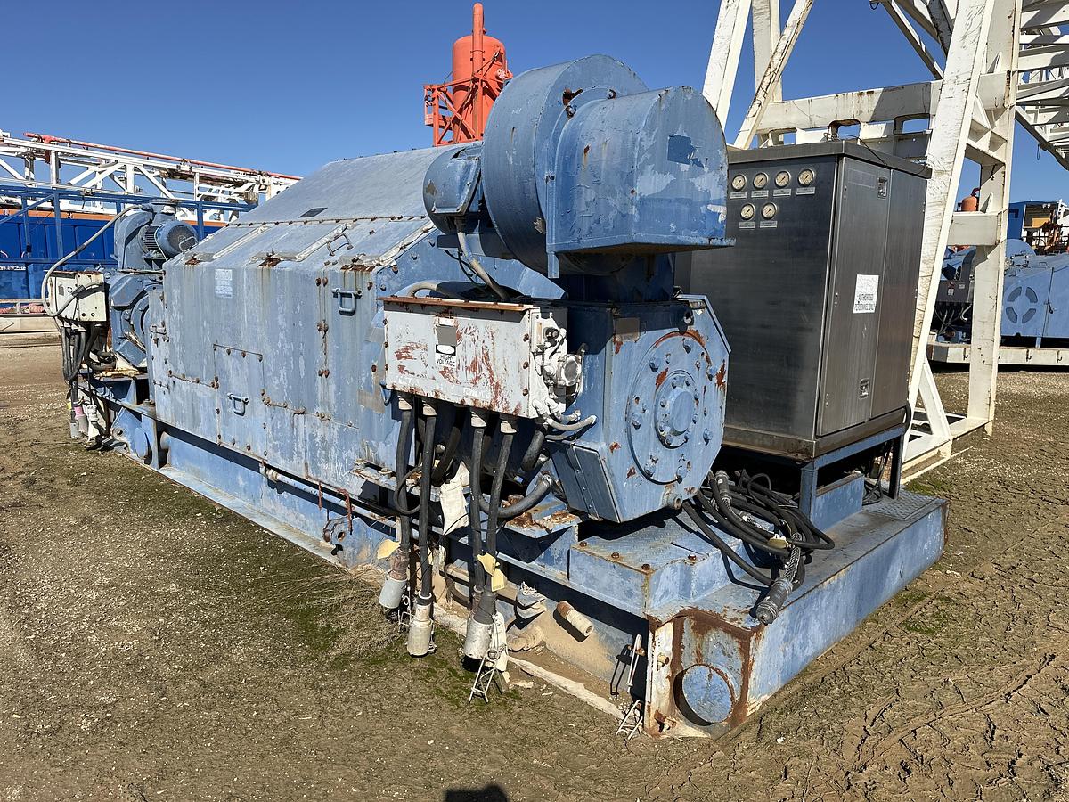 Used NOV IDEAL RIG 1500 HP WALKING DRILL RIG