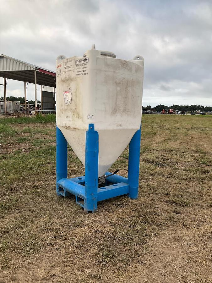 Used Snyder Flow Master Hopper