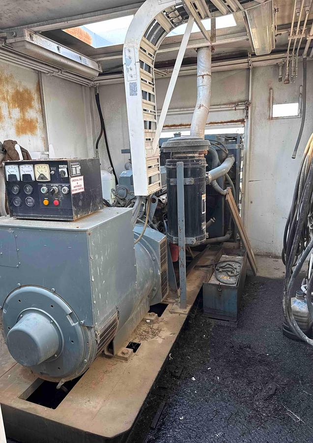 Used Detroit Diesel Series 60 600KW Diesel Generator Set