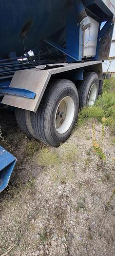 Used 2008 Appco Sand King FS-40 Portable Transfer Trailer