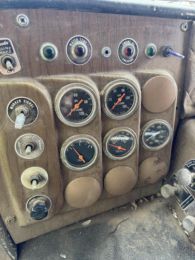 Used 1970 INTERNATIONAL  TRANSTAR   229471