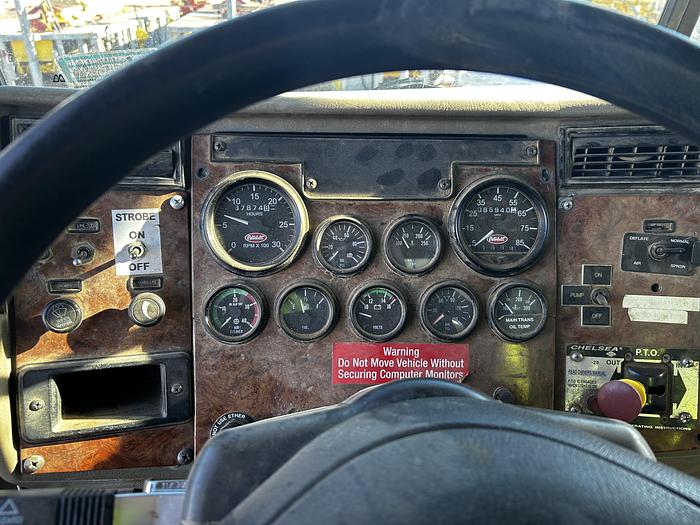 Used 2001 Peterbilt 330, Data Van/Office Truck