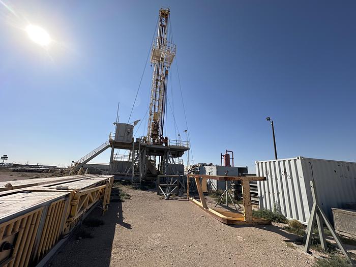 Used 2006 Loadcraft 1000HP Trailer Mounted, Skidding SCR Drilling Rig