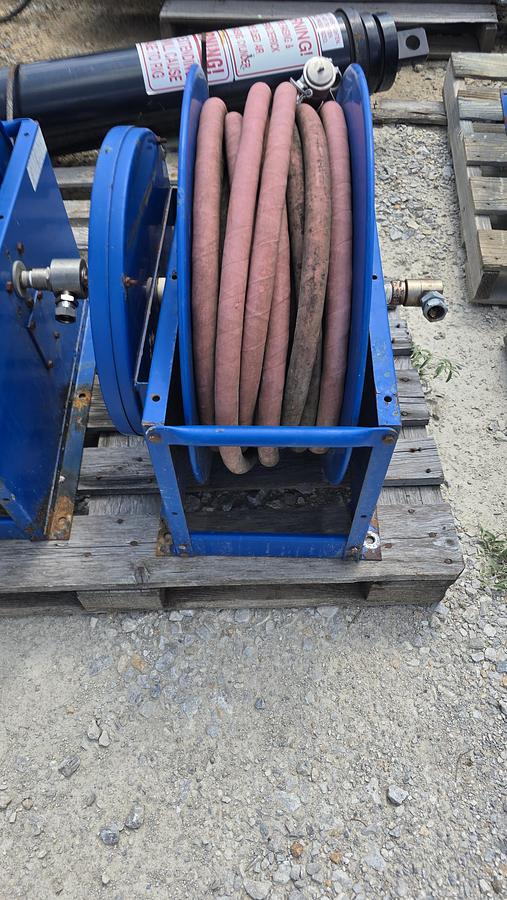Used 3/4" Hydraulic Hose on Reel