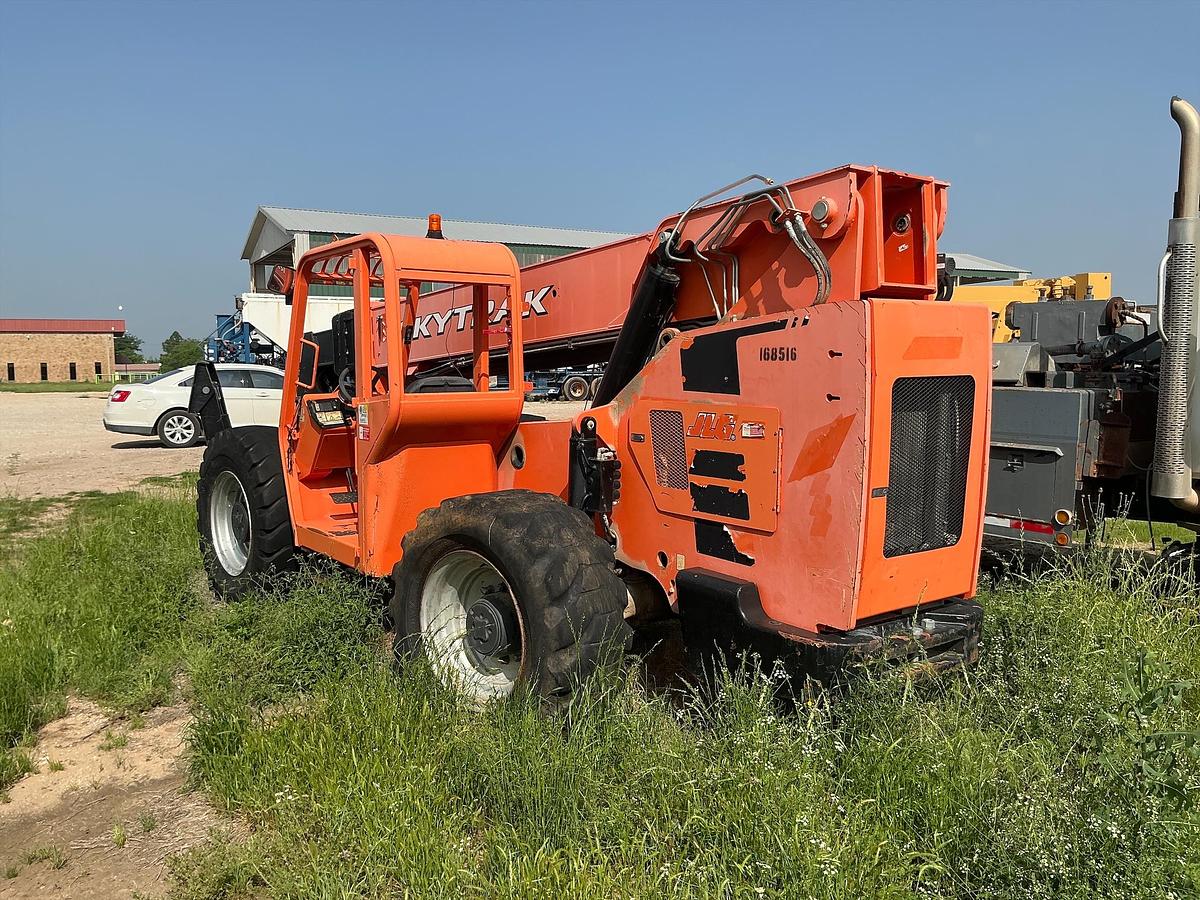 Used JLG Sky Trak 10042Telehandler