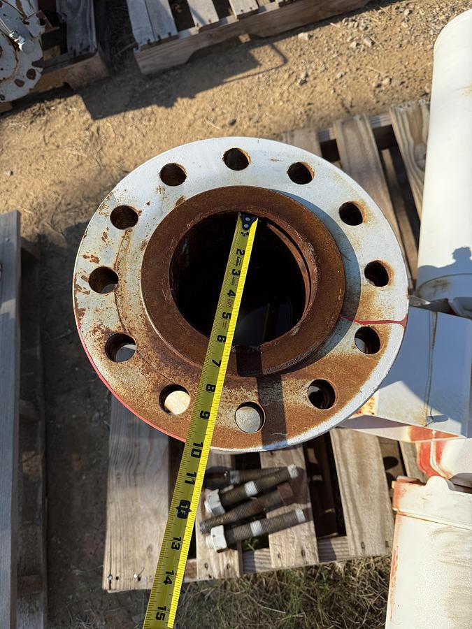 Used Pneumatic Actuator with 6" Valve