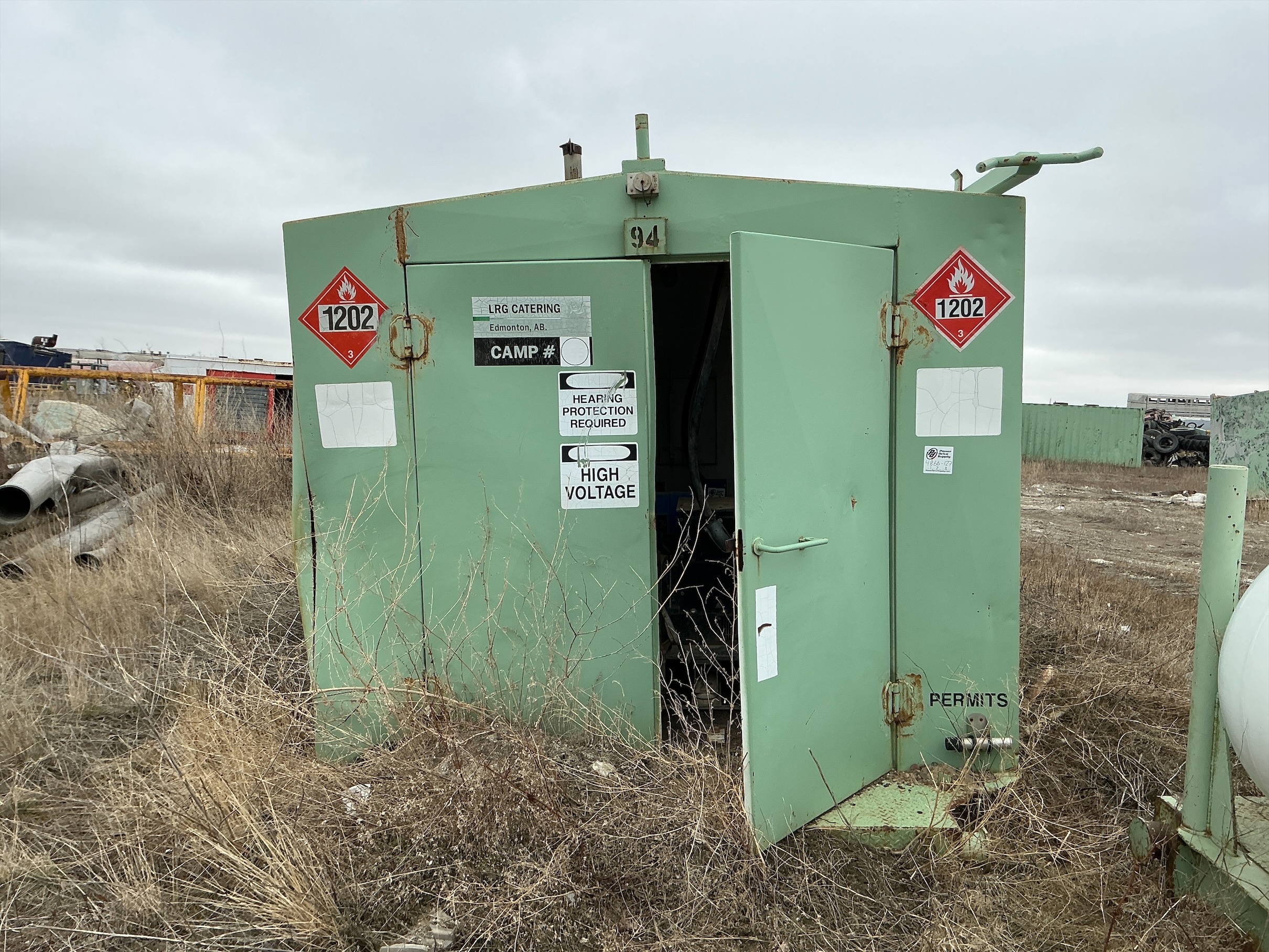 Used Welded Steel Gen Shed 