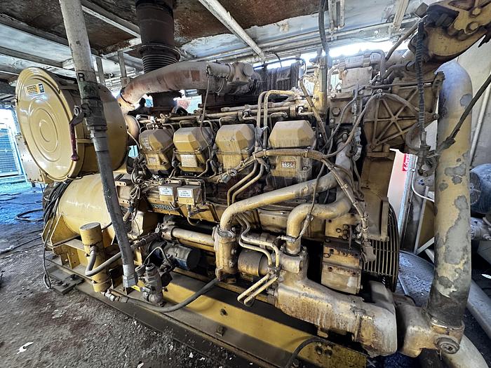 Used 2001 Cat 3508-B 800KW Generator