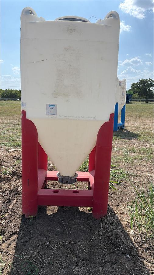 Used Snyder Flow Master Hopper