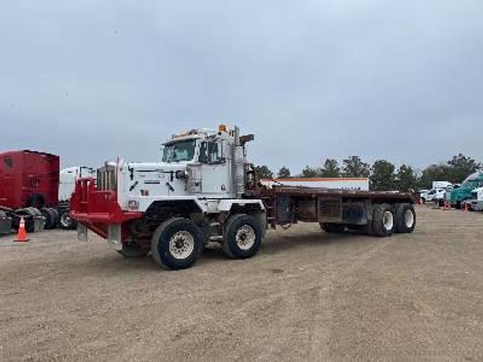 Used 2001 Kenworth C500 8x4 Twin-Steer
