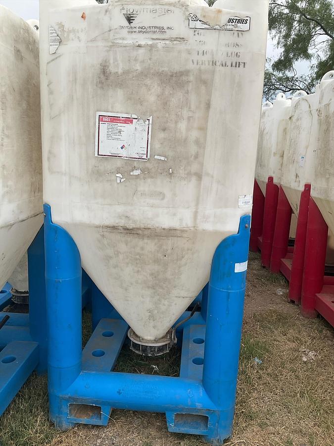 Used Snyder Flow Master Hopper