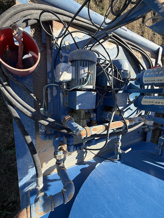 Used 15,000 Gallon Tank