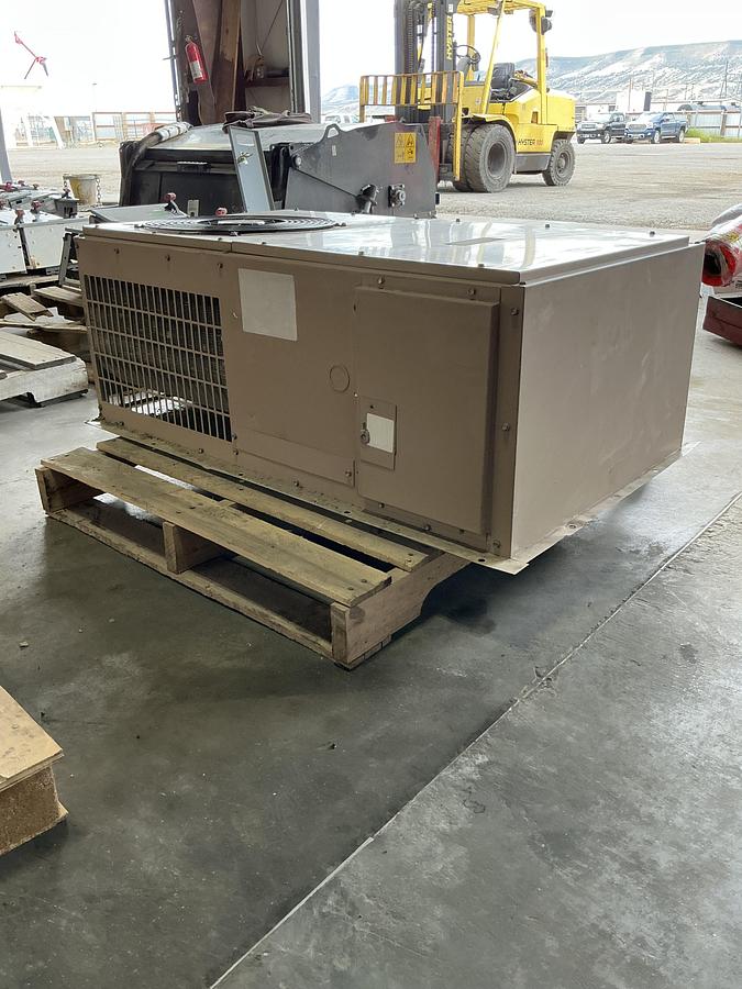 Used Fedders Unitary Products STS09-1-04CF