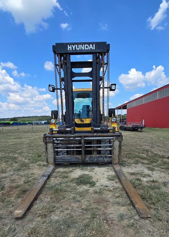 Used Hyundai 160D-7E Forklift