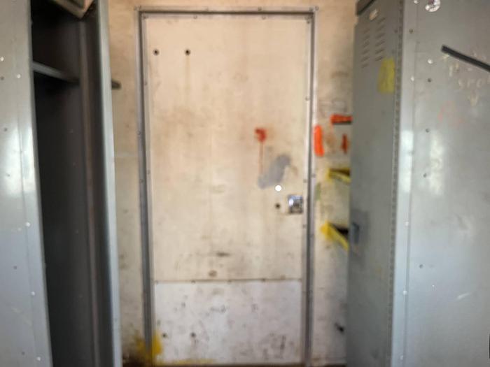 Used 2010 CARGO CRAFT 21 ft T/A Enclosed Trailer