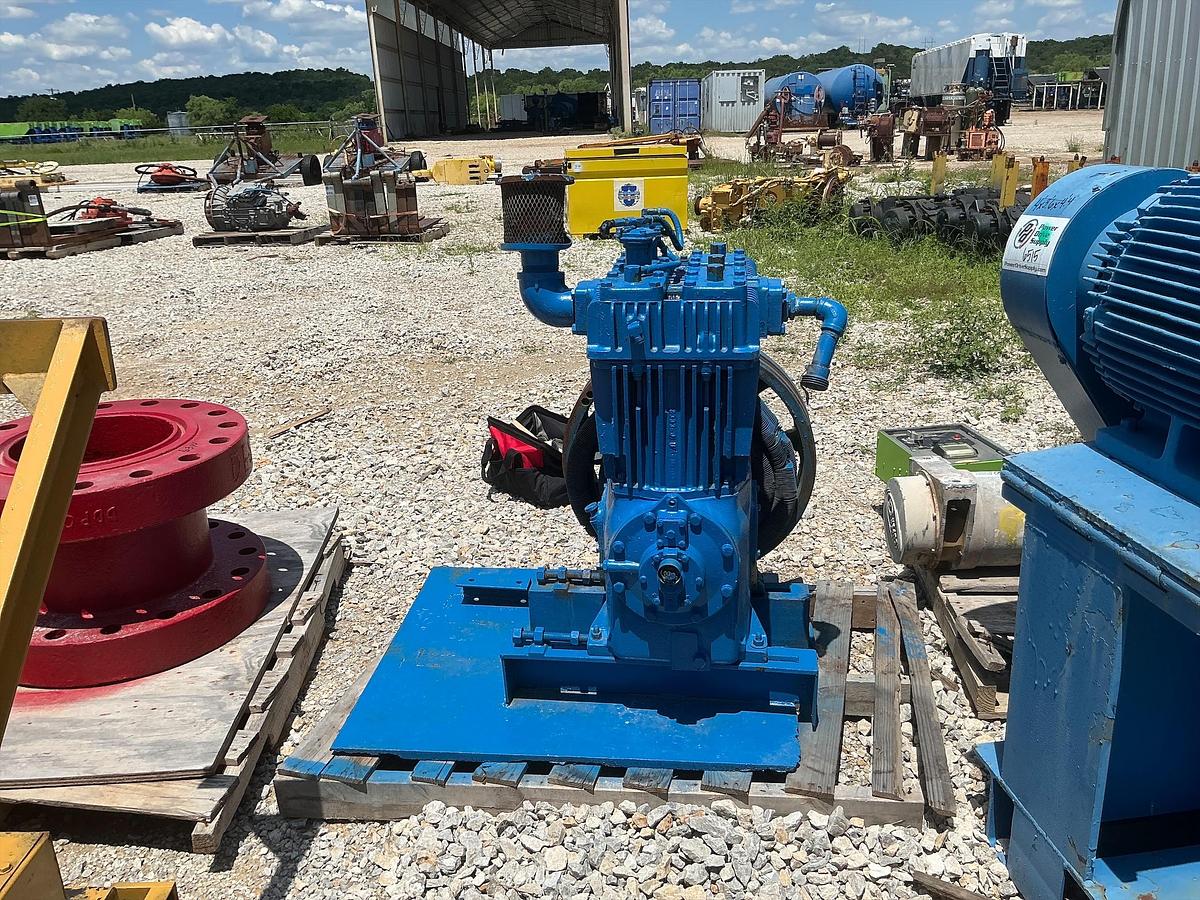 Used Air Compressor LS22