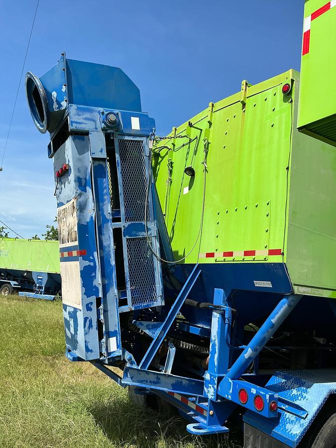 Used 2011 APPCO SAND KING FS-40 PORTABLE TRANSFER TRAILER